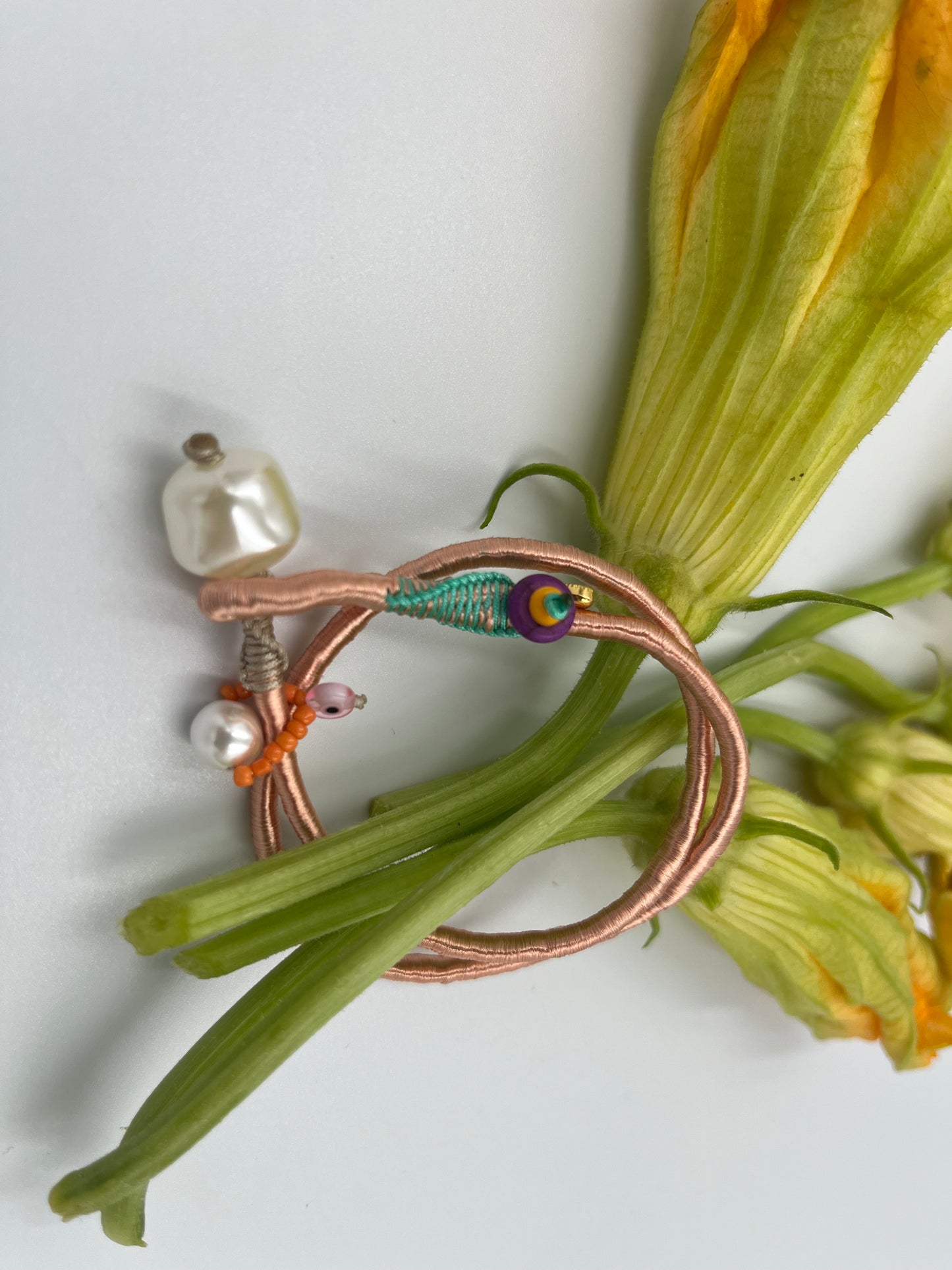 Βραχιόλι Boho Twist – Πολύχρωμο με Ματάκι & Πέρλα