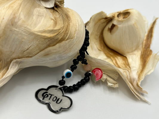 Γούρι 2026 – Χειροποίητο Βραχιόλι Κομποσκοίνι με Χάντρες & Charms