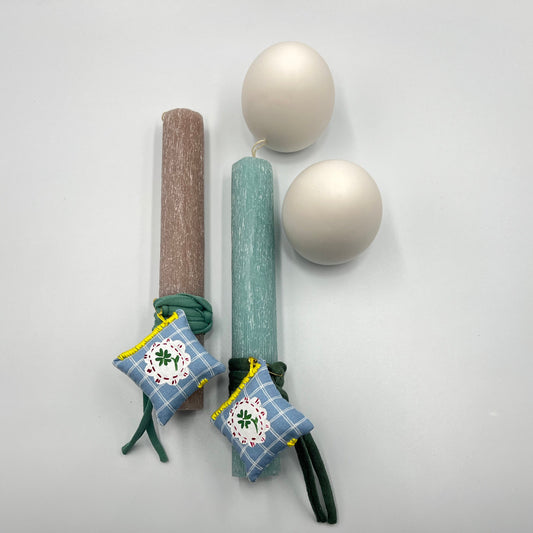 Ξυστή Λαμπάδα με Χειροποίητο Φυλαχτό Κεράσι ή Τετράφυλλο