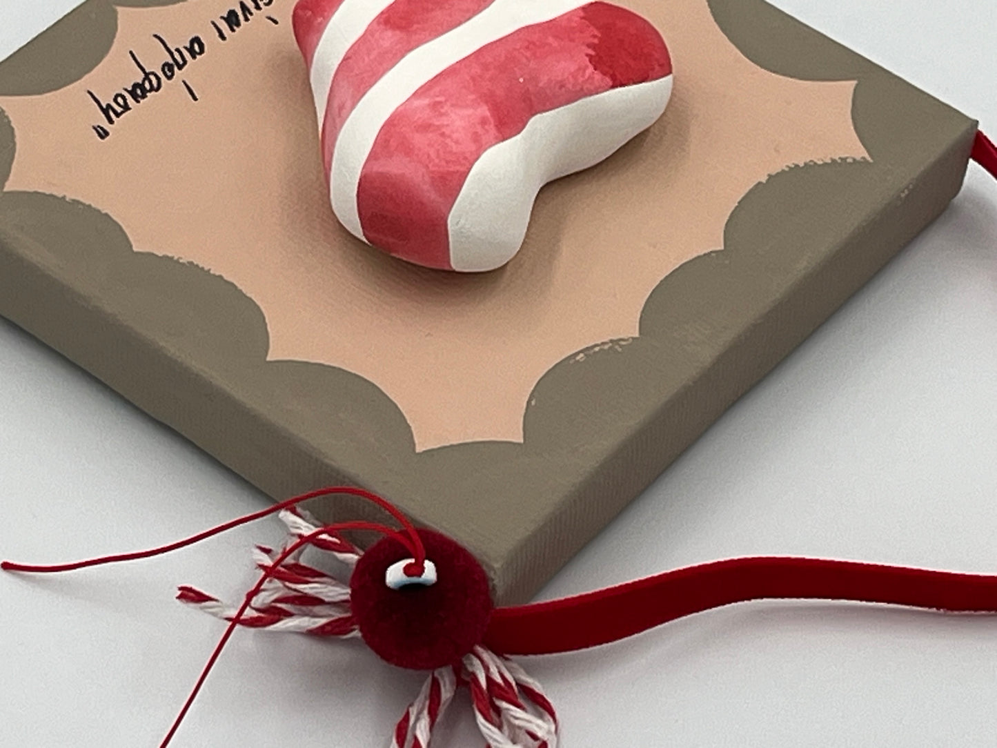 Καδράκι με Καρδιά από Πηλό & Βελούδινη Κορδέλα – “Η Ευτυχία Είναι Απόφαση” 3 Χρώματα